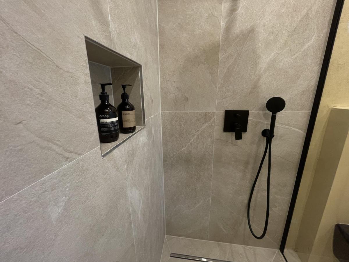 Cozy Apartment Matijas With Private Parking And Terrace 스플리트 외부 사진