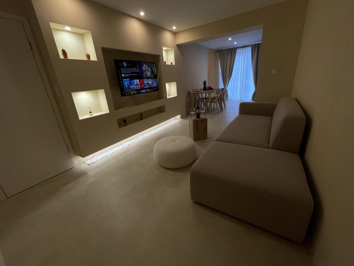 Cozy Apartment Matijas With Private Parking And Terrace 스플리트 외부 사진